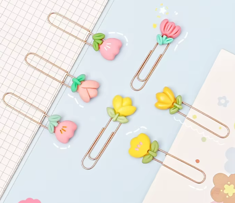 Cute Flower-Shaped Binder Clips in assorted colours, decorative stationery clips for school, office or journaling.