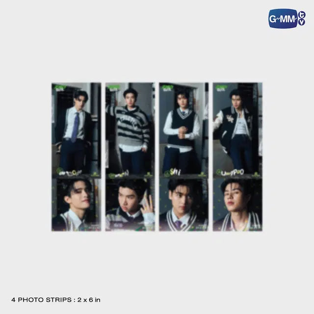 CLO’VER LONELY GIRL photo strips set of 4 preview official T Pop collectible merchandise featuring CLO’VER