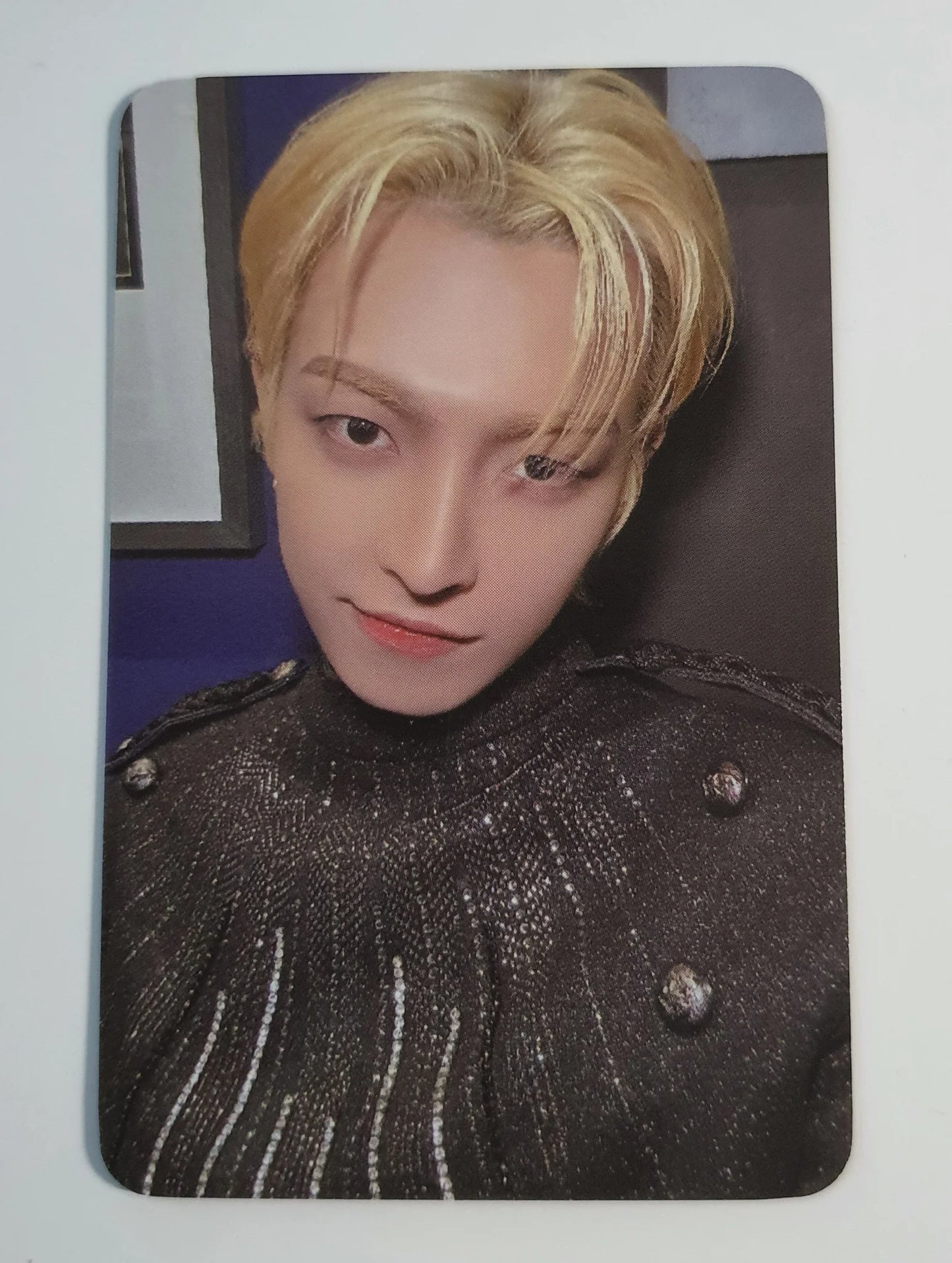 ATEEZ – ZERO: FEVER PART.1 (Platform Ver.) withmuu Photocard | Official K Pop Photocard