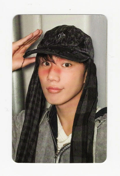 P1Harmony – UNIQUE (Apple Music Photobook Ver.) Photocard | Official K Pop Photocard