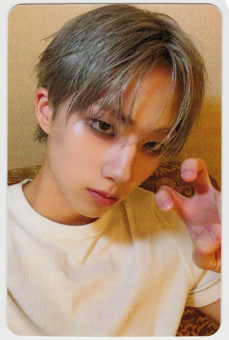 P1Harmony – UNIQUE (Apple Music Light Keyring Ver.) Photocard | Official K Pop Photocard