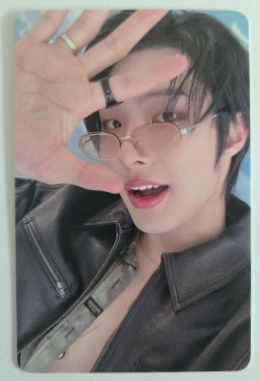ATEEZ – Golden Hour Part.3 Everline POB Photocard | Official K Pop Photocard