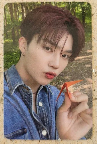 ZEROBASEONE – NEVER SAY NEVER (Apple Music Photobook Ver.) Photocard | Official K Pop Photocard