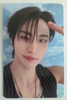 ATEEZ – Golden Hour Part.3 Everline POB Photocard | Official K Pop Photocard