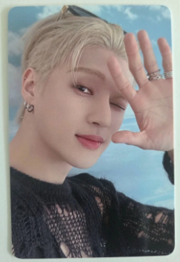 ATEEZ – Golden Hour Part.3 Everline POB Photocard | Official K Pop Photocard