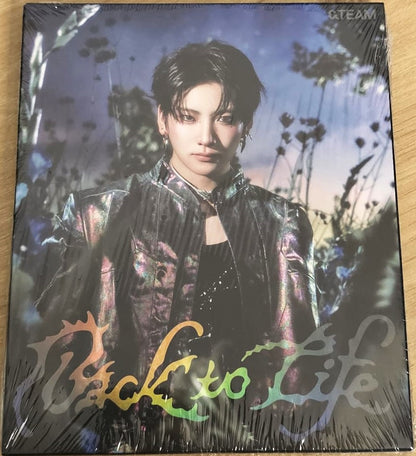 &TEAM Back to Life – ROAR ver. album cover featuring Yuma, showcasing his individual concept photo in the dramatic “ROAR” theme styling.