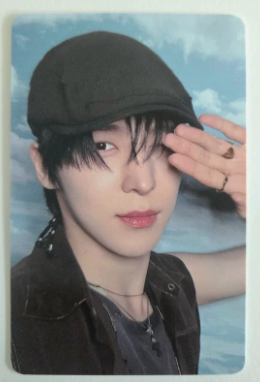 ATEEZ – Golden Hour Part.3 Everline POB Photocard | Official K Pop Photocard
