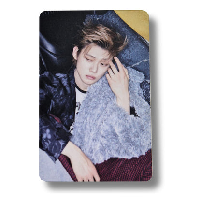 TOMORROW X TOGETHER (TXT) – 7TH YEAR: A Moment of Stillness in the Thorns Apple Music POB Photocard (THORN Ver.) | Official K Pop Photocard